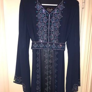 Middle Eastern dress